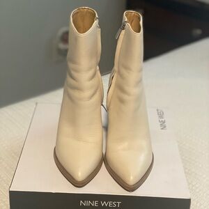 Nine West Cream Tryme 9x9 Ankle Boots
